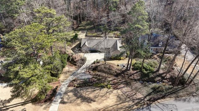 7265 Hunters Branch Drive, Atlanta, GA 30328