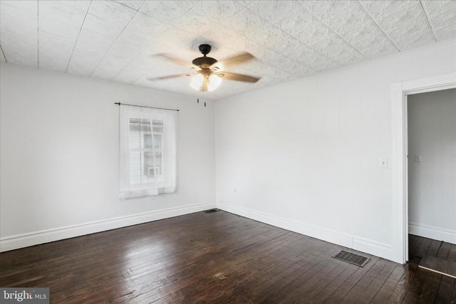 129 RACE ST, Cumberland, MD 21502