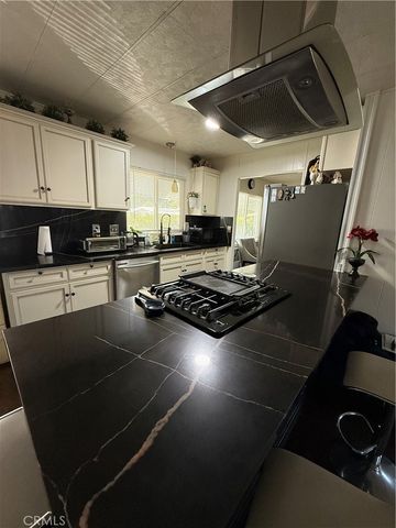 26200 Frampton 92, Harbor City, CA 90710