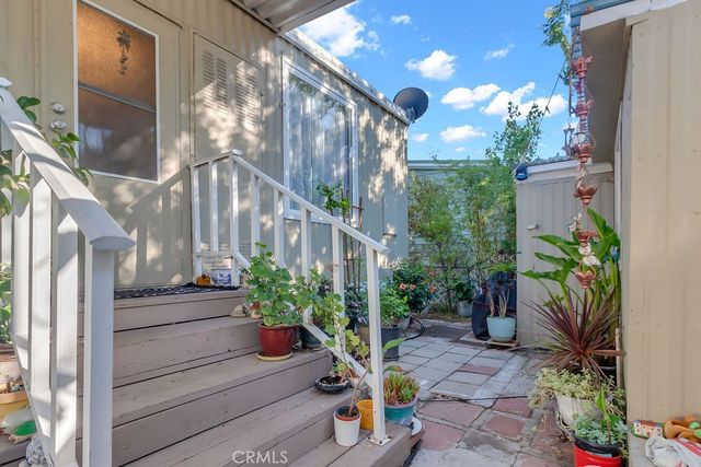 26200 Frampton 92, Harbor City, CA 90710