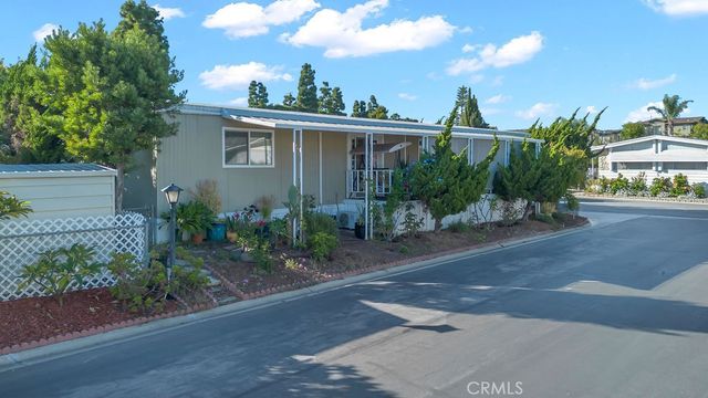 26200 Frampton 92, Harbor City, CA 90710