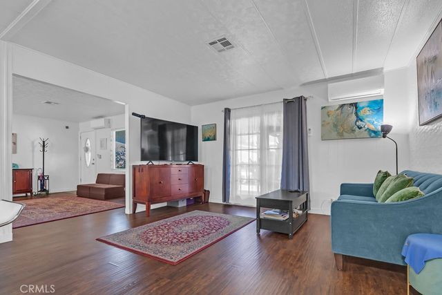 26200 Frampton 92, Harbor City, CA 90710