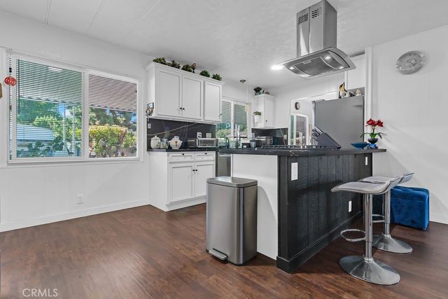 26200 Frampton 92, Harbor City, CA 90710