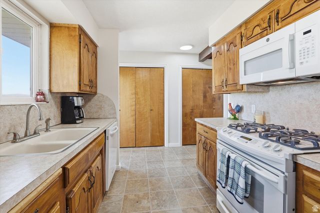 5790 W 13600 N, Garland, UT 84312