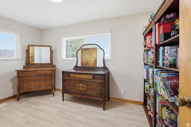 5790 W 13600 N, Garland, UT 84312