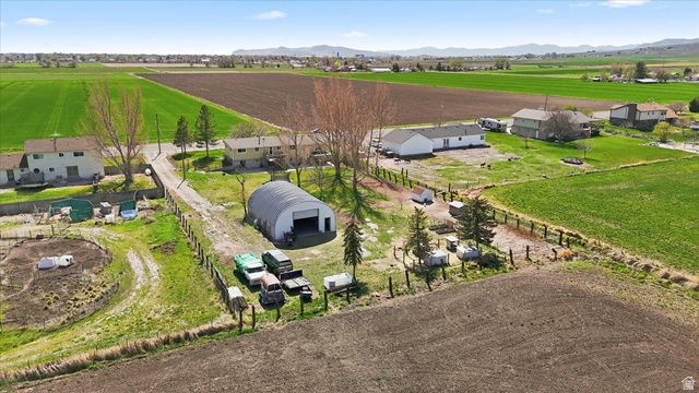 5790 W 13600 N, Garland, UT 84312