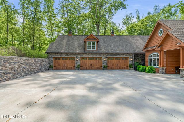 1466 Eagle Furnace Rd, Rockwood, TN 37854