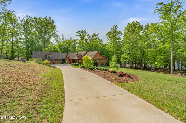 1466 Eagle Furnace Rd, Rockwood, TN 37854