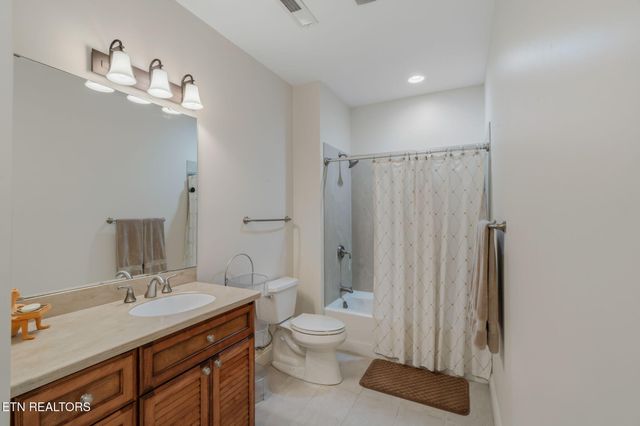 1466 Eagle Furnace Rd, Rockwood, TN 37854