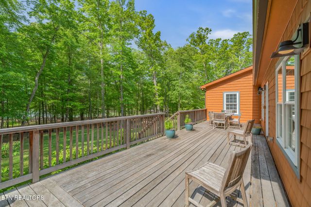 1466 Eagle Furnace Rd, Rockwood, TN 37854