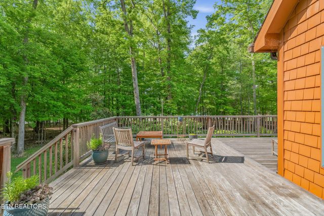 1466 Eagle Furnace Rd, Rockwood, TN 37854