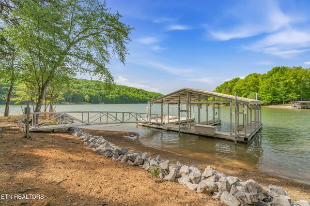 1466 Eagle Furnace Rd, Rockwood, TN 37854