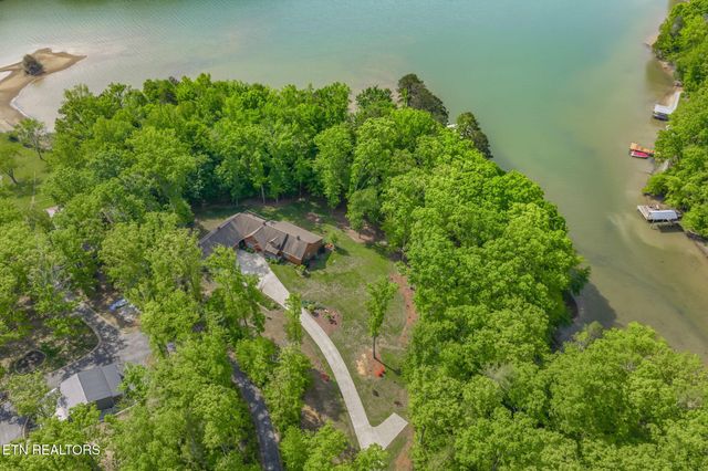 1466 Eagle Furnace Rd, Rockwood, TN 37854