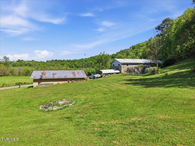 285 Matthews Lane, Mosheim, TN 37818
