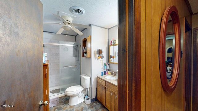 285 Matthews Lane, Mosheim, TN 37818