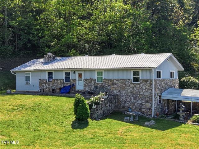 285 Matthews Lane, Mosheim, TN 37818
