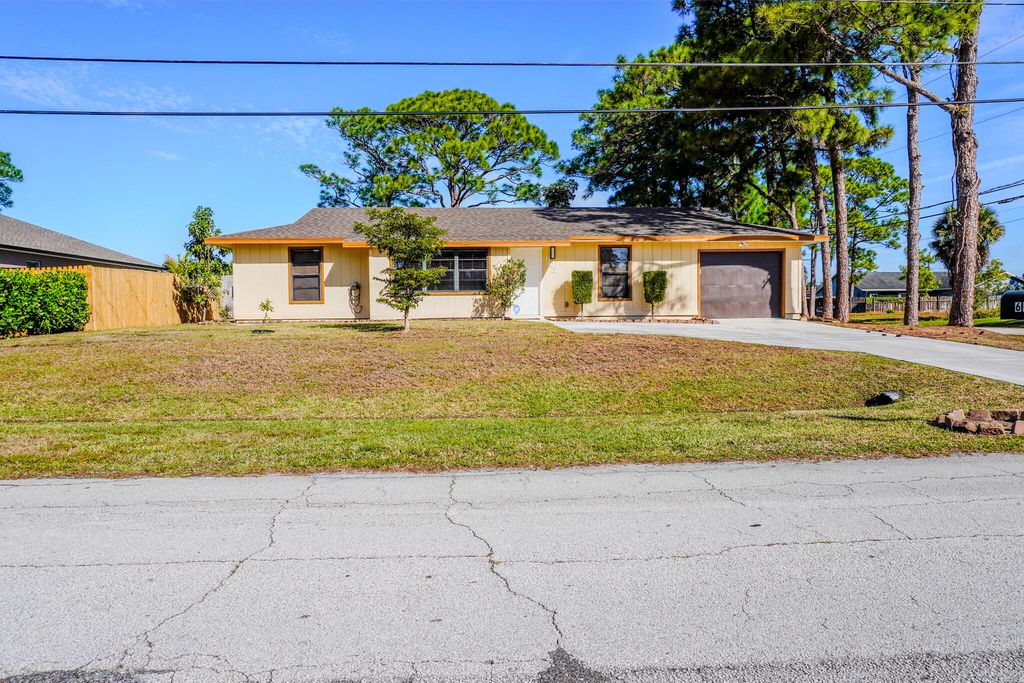 603 SW Todd Avenue, Port St. Lucie, Port St Lucie, FL 34983