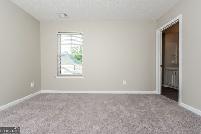 4683 Highpoint Lane, College Park, GA 30349