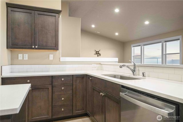 52 Sunwest Drive, Ephrata, WA 98823