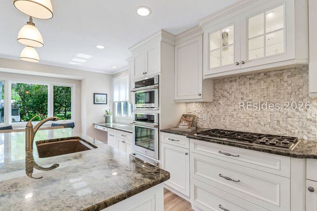 29 Oyster Landing Ln, Hilton Head Island, SC 29928
