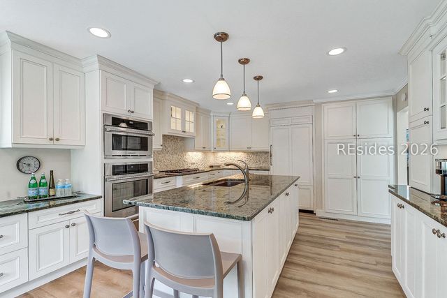 29 Oyster Landing Ln, Hilton Head Island, SC 29928