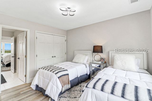 29 Oyster Landing Ln, Hilton Head Island, SC 29928