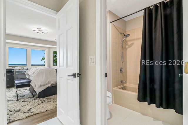 29 Oyster Landing Ln, Hilton Head Island, SC 29928