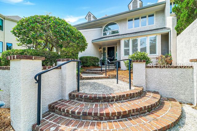 29 Oyster Landing Ln, Hilton Head Island, SC 29928