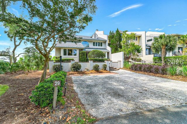 29 Oyster Landing Ln, Hilton Head Island, SC 29928
