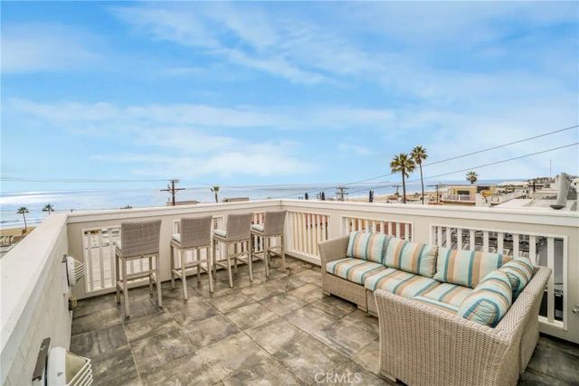135 33rd, Hermosa Beach, CA 90254