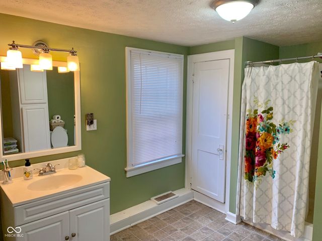 425 W 44th Street, Indianapolis, IN 46208