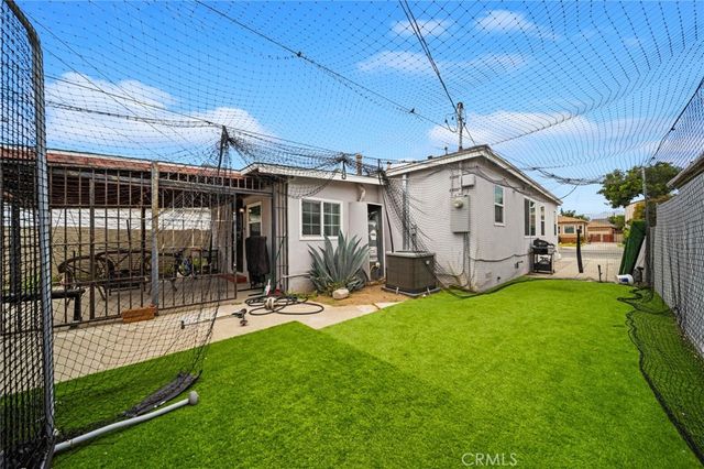 6522 Hereford, Los Angeles, CA 90022