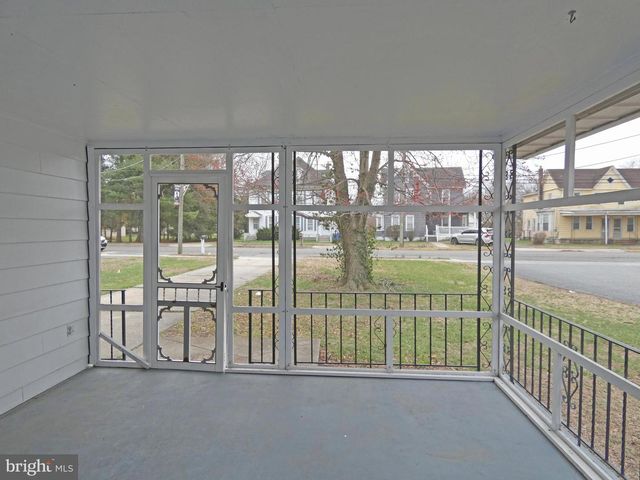 30 E MILL ST, Pedricktown, NJ 08067