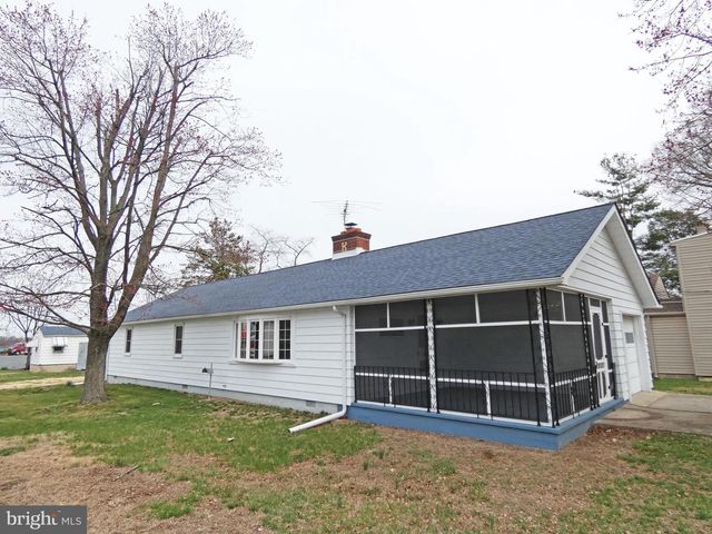 30 E MILL ST, Pedricktown, NJ 08067