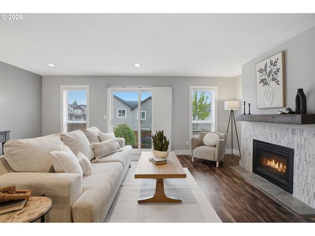 2428 Nw NORWOOD St, Camas, WA 98607