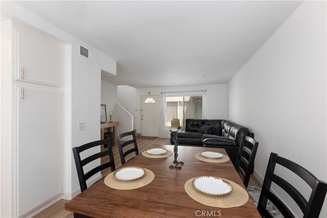8800 Burnet 12, North Hills, CA 91343