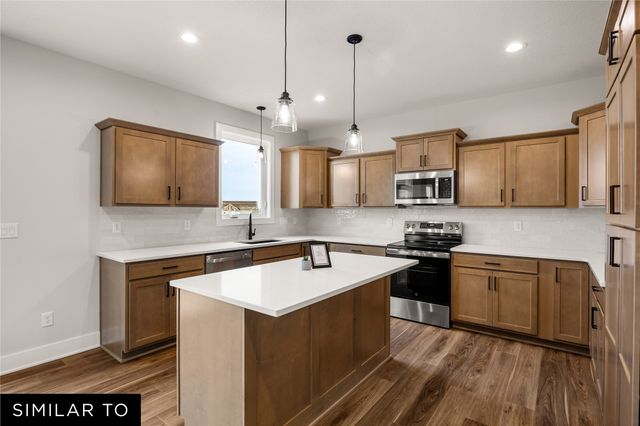 2508 NW North Creek Court, Ankeny, IA 50023