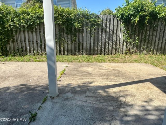 2502 Bluff View Court A, Greenville, NC 27834