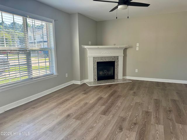 2502 Bluff View Court A, Greenville, NC 27834