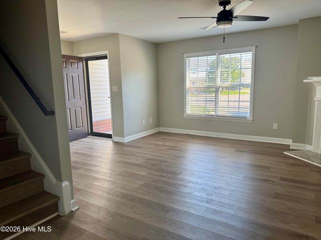 2502 Bluff View Court A, Greenville, NC 27834