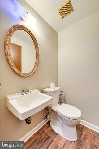 3381 MONARCH LN, Annandale, VA 22003