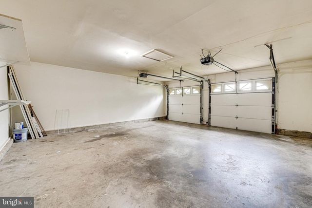 3381 MONARCH LN, Annandale, VA 22003