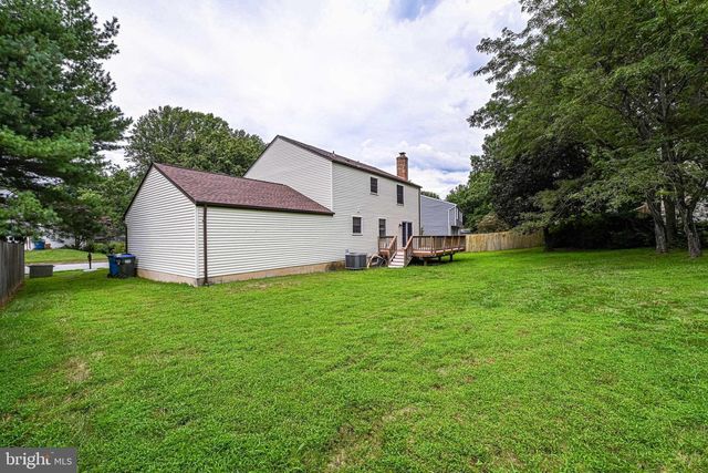 3381 MONARCH LN, Annandale, VA 22003