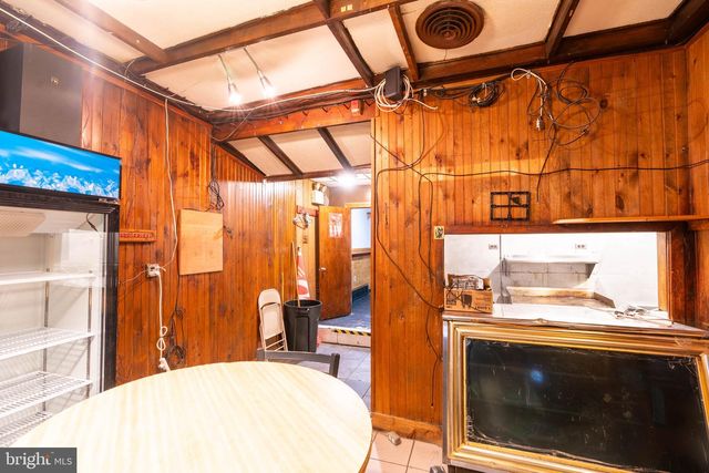 1953 S 11TH ST, Philadelphia, PA 19148