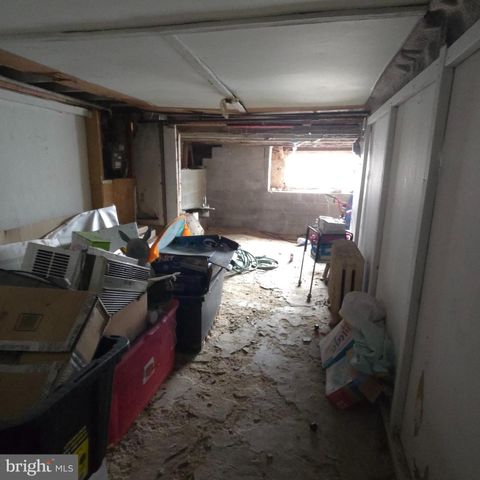 5815 BEAUMONT AVE, Philadelphia, PA 19143