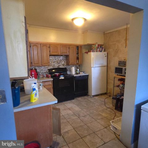 5815 BEAUMONT AVE, Philadelphia, PA 19143