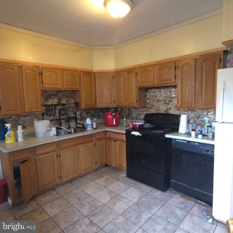 5815 BEAUMONT AVE, Philadelphia, PA 19143