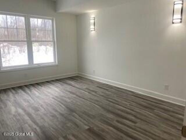 61 Priddle Lane, Colonie, NY 12110