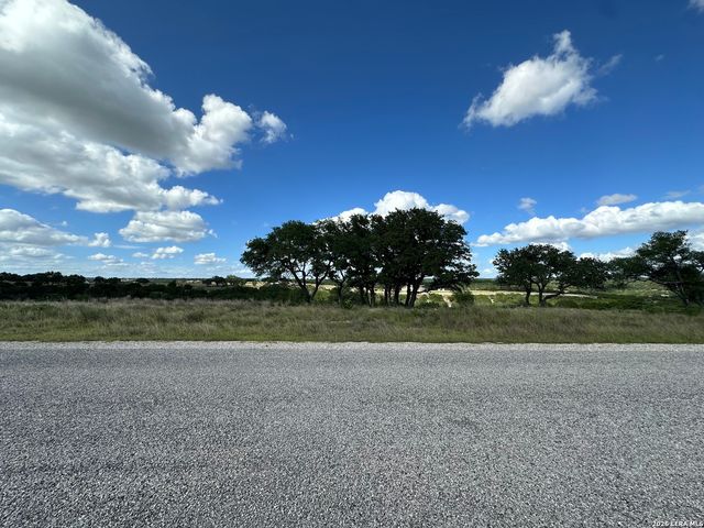 78 Firsching, Kerrville, TX 78028