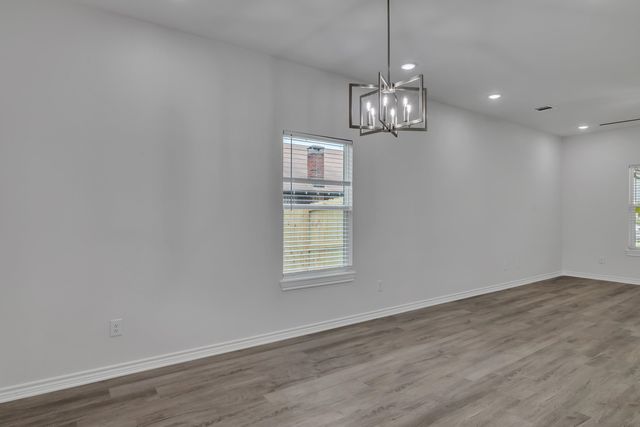 121 Electra, Longview, TX 75602